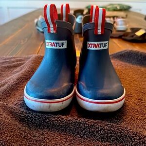 Xtratuf Toddler size 11